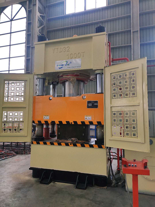 1300*1300mm 1000T Metal Stamping Hydraulic Press Machine