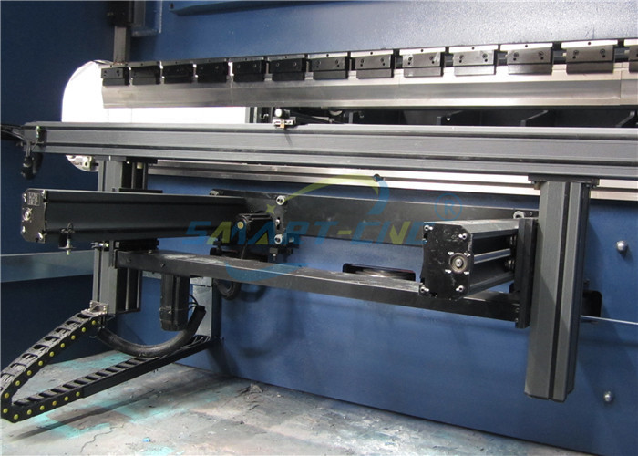 Horizontal CNC Press Brake Machine Big Daylight High Precision Automatic